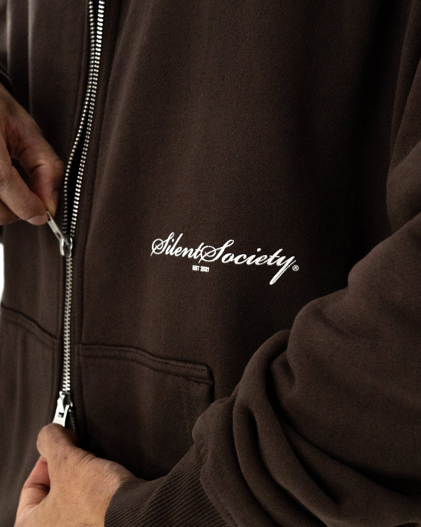 "THE MOTTO" SCRIPT DOUBLE-ZIP HOODIE